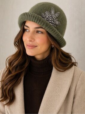 Something Special Green 100% Wool Hat Rhinestone Beaded Flower